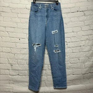 Levi’s High Waisted Mom Jeans Women’s size 27